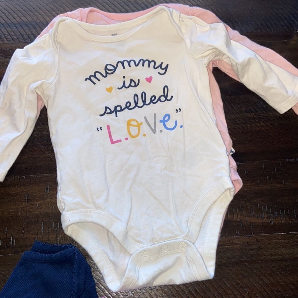 Gap 6-12 month bundle - Picture 5 of 7
